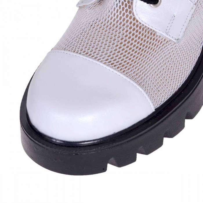 Bocanci din Piele Naturala Alba si Plasa - Cod B290