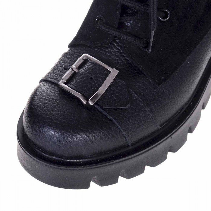 Bocanci cu Catarame din Piele Naturala si Piele Intoarsa Neagra - Cod B267